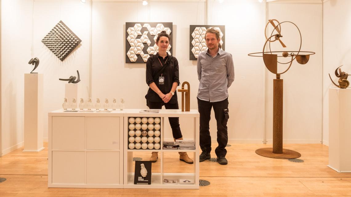 Cosima Göpfert und Michael Ernst mit Optical Art und kinetischen Skulpturen ©Rüdiger Schestag